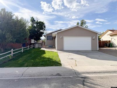 812 Burr Dr