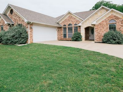 706 W Sherman Dr