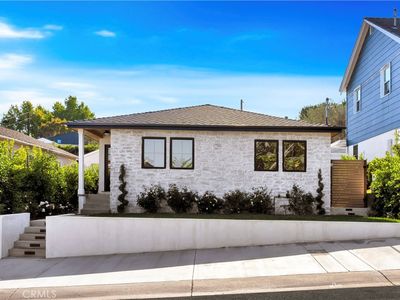 2605 N Poinsettia Ave