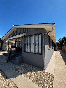 Property at 144 W 84th Pl, Los Angeles, CA