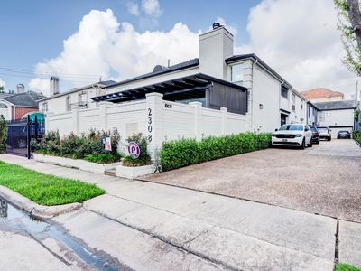 2308 Nantucket Dr #B