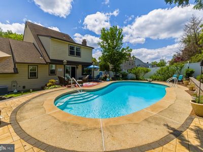 15 Tattersall Dr