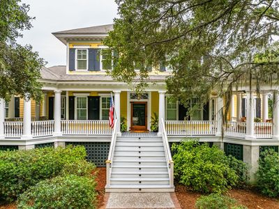 1896 Bowens Island Rd