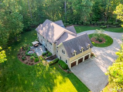 32 Lobdell Lane