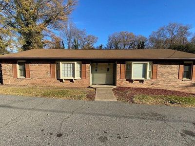 524 Boone Rd