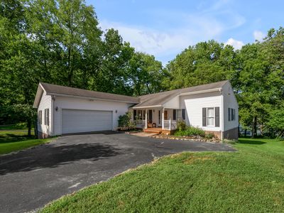 2073 Crystal Springs Rd