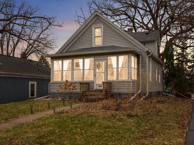 3056 Polk St NE