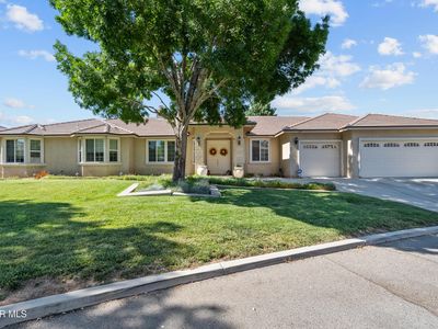 239 Hawk Ln