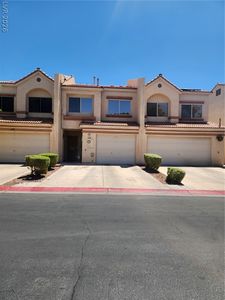 3298 Dragon Fly St