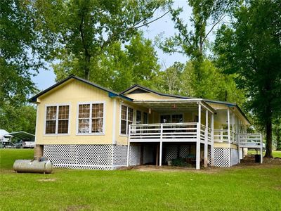 1127 McKay Cir