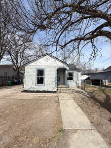 1351 W Theo