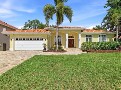 1038 Wideview Ave