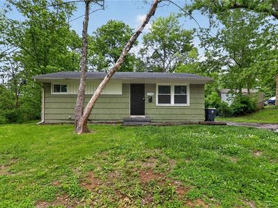 7608 E 48th Ter