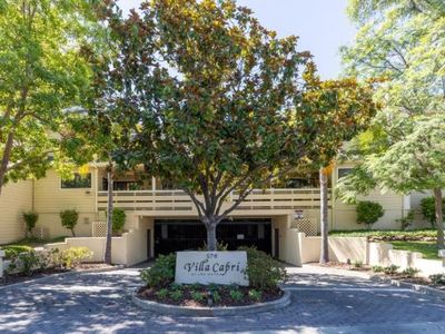 576 W Parr Ave Unit 21