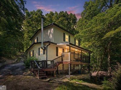 21 River Rd