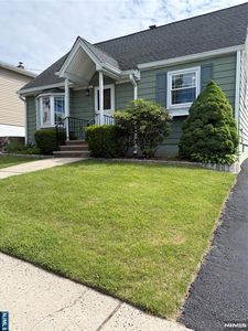 364 Roosevelt Ave