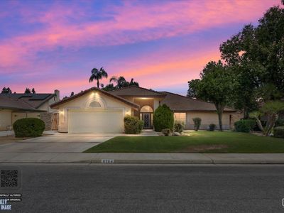 8704 Bridlewood Ln