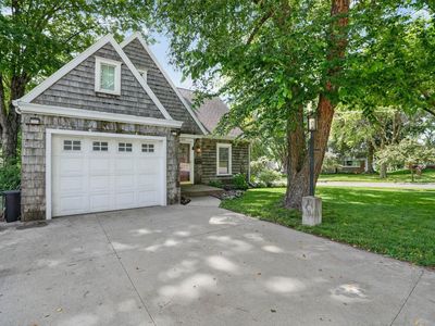 304 Columbia Cir