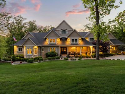 12993 Oak Brook Dr