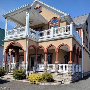 105 South Ave #2