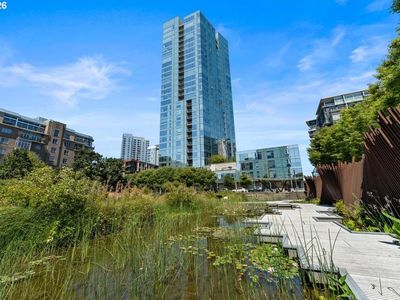 1075 NW Northrup St #220