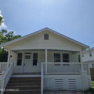 246 Bohn St