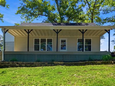 111 Cottage Ln