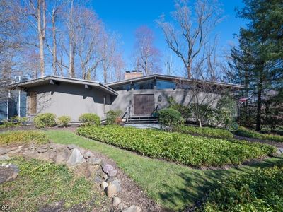 31 Macleay Rd