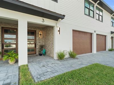 187 145TH AVENUE E #3