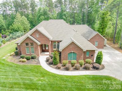 6410 Harbor Oaks Dr