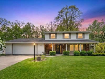 5828 Countess Dr