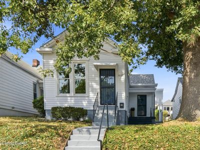 1037 Highland Ave