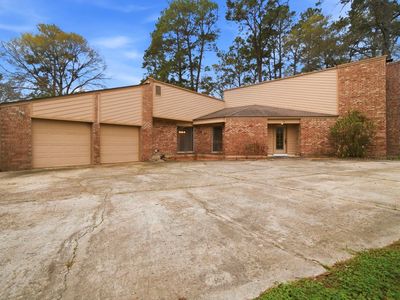 74 Oak Grove Ln