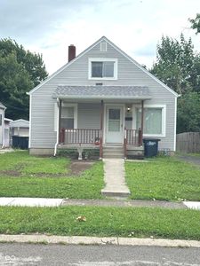 321 N 16th Ave
