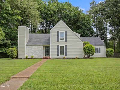 927 Creekwood Dr