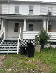Property at 64 Spartan Cir, Freeland, PA