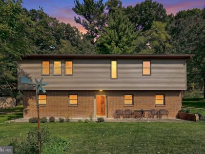 Property at 4 E Locust St, Mount Holly Springs, PA