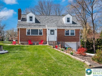 724 Krocks Ct