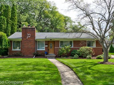 Property at 31728 Sheridan Dr, Beverly Hills, MI