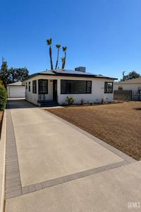 13 La Mesa Dr
