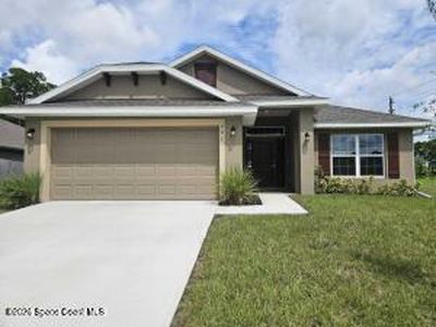 2525 Palisades Dr SE