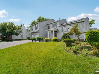 12 Manning Rd