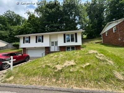 1226 Thomas Rd