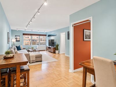 370 E 76th St APT B707