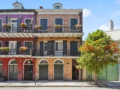 528 Dumaine St APT 4