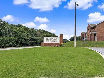 3218 Veterans Memorial Pkwy APT 1305