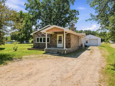 5469 Parker Rd