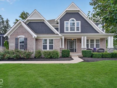 5736 Autumn Breeze Ln