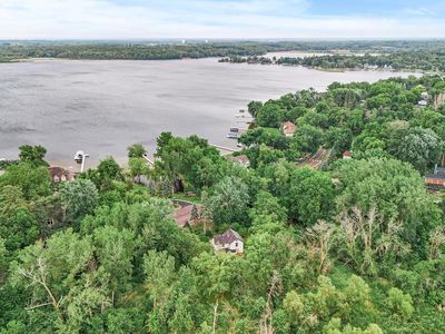 6450 Minnewashta Pkwy