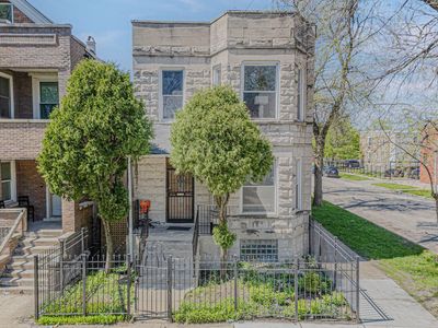 856 N Lawndale Ave